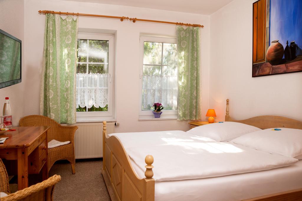 Pension Altstadt 보르나 외부 사진